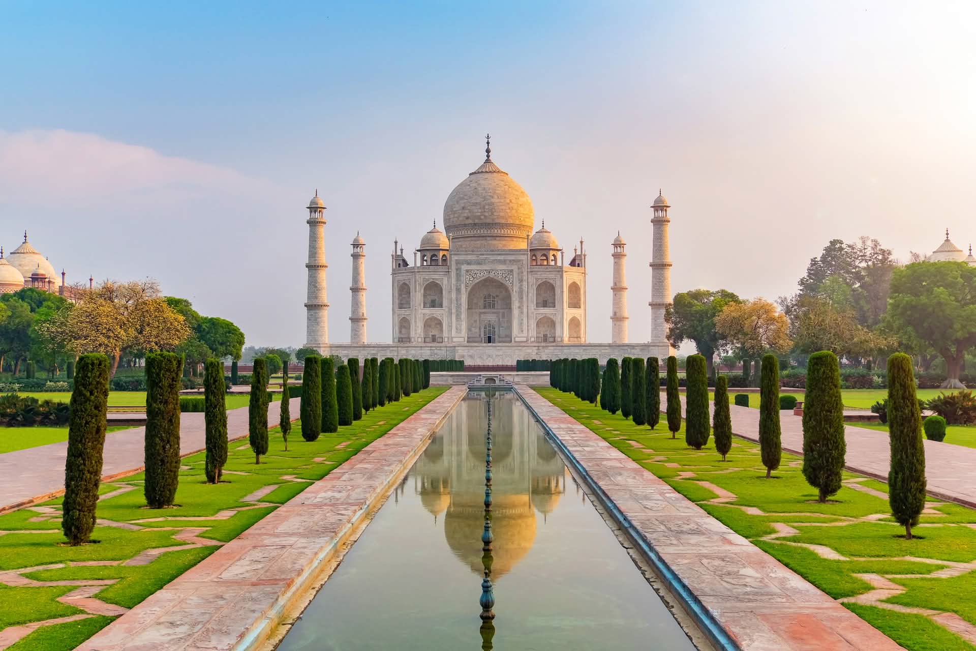 Taj Mahal v Indii – ikonický symbol lásky a UNESCO pamiatka